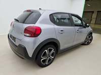 Widok z tyłu po stronie prawej