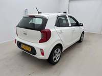 Widok z tyłu po stronie prawej