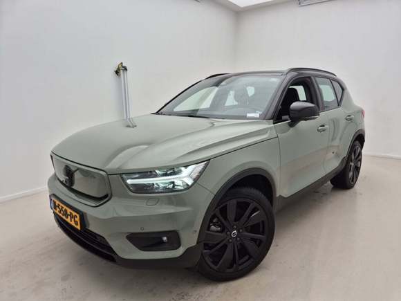 Pogled od napred levo