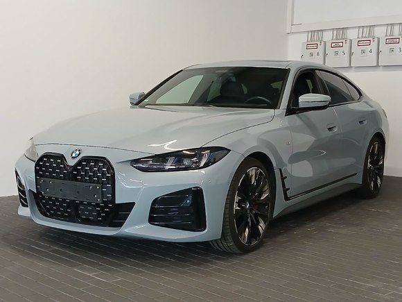 Náhled zpředu zleva