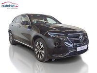 Pogled sprijeda desno