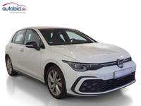 Pogled sprijeda desno