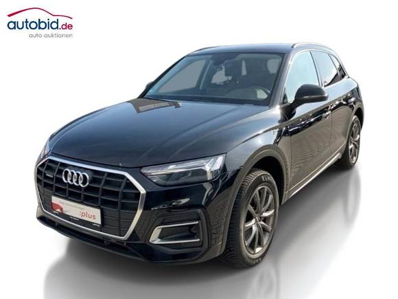 Skats no kreisās puses priekšā