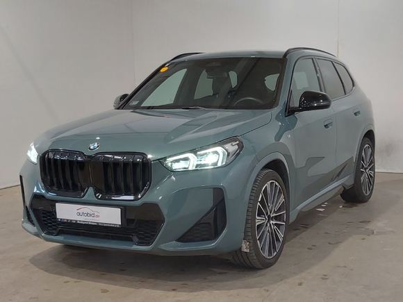 Pogled sprijeda lijevo