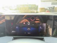 Pohľad na združený prístroj na palubnej doske