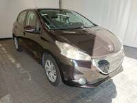 Skats no labās puses priekšā