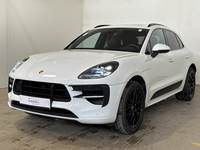 Pogled od napred levo