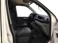 Вид на салон