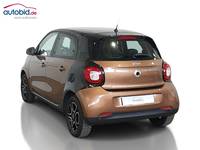 Pogled od pozadi levo