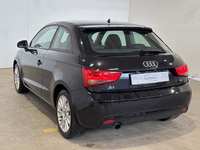 Pogled od pozadi levo