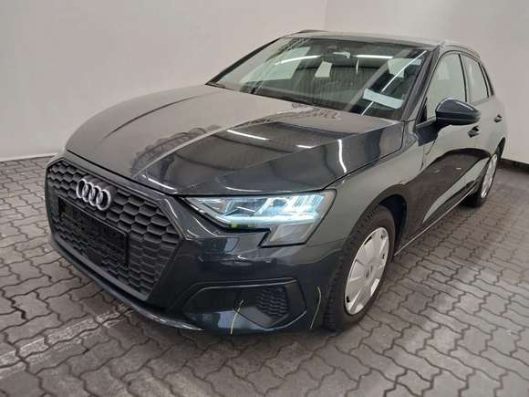 Pogled sprijeda lijevo