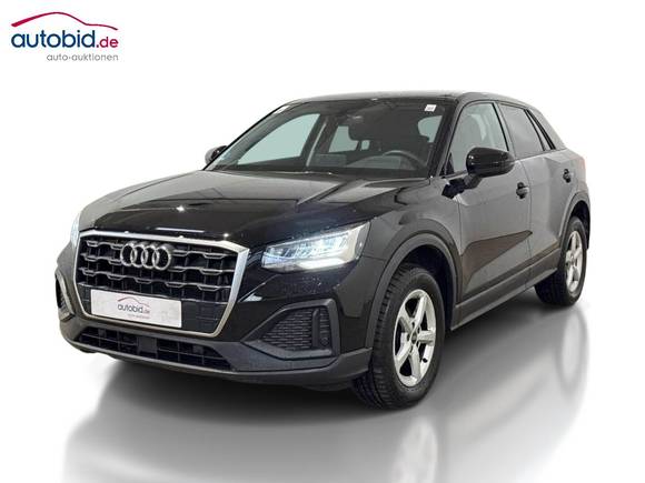 Pogled od napred levo