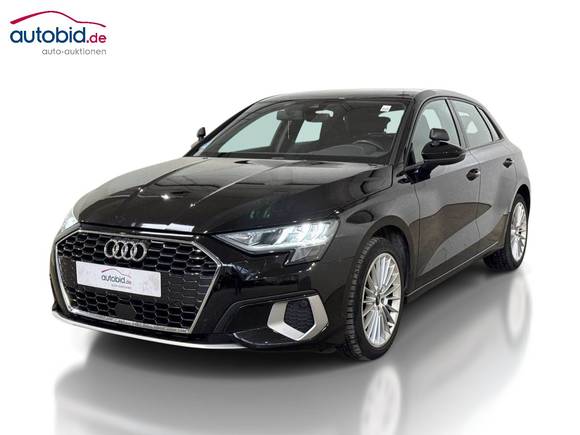 Pogled od napred levo