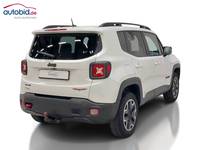 Aanzicht achter rechts