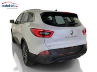 Vue de l’arrière gauche