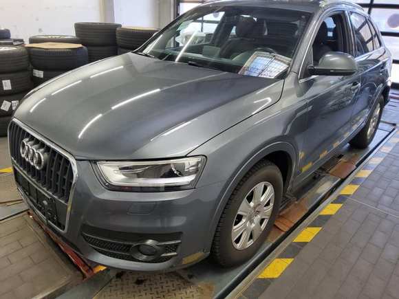 Náhled zpředu zleva