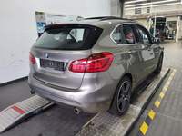 Vista posteriore destra