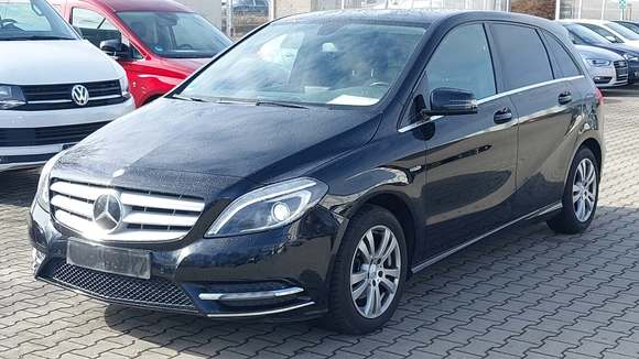 Vista anteriore sinistra