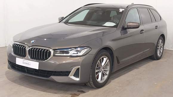 Pogled sprijeda lijevo