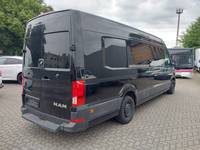 Aanzicht achter rechts