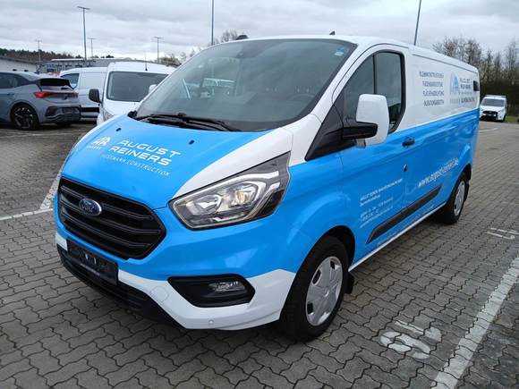 Pogled sprijeda lijevo