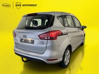 Aanzicht achter rechts