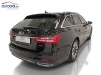 Pogled od pozadi desno