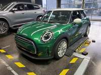 Náhled zpředu zleva