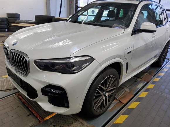 Vista anteriore sinistra