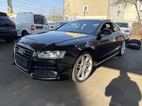 Vista anteriore sinistra