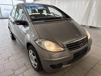 Pogled od napred  desno