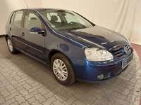 Pogled sprijeda desno