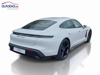 Aanzicht achter rechts