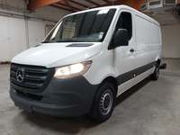 Náhled zpředu zleva