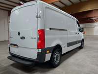 Náhled zezadu zprava