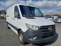 Náhled zpředu zprava