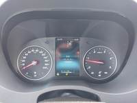 Pohled na přístrojovou desku