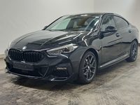 Pogled sprijeda lijevo