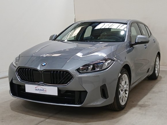 Pogled sprijeda lijevo