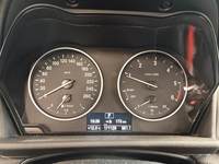 Pogled na kombinovani instrument