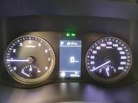 Pogled na kombinovani instrument