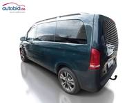 Pogled od pozadi levo