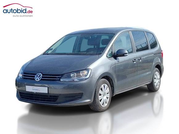 Pogled sprijeda lijevo