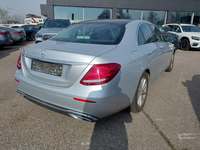 Όψη πίσω δεξιά