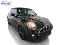 Skats no labās puses priekšā