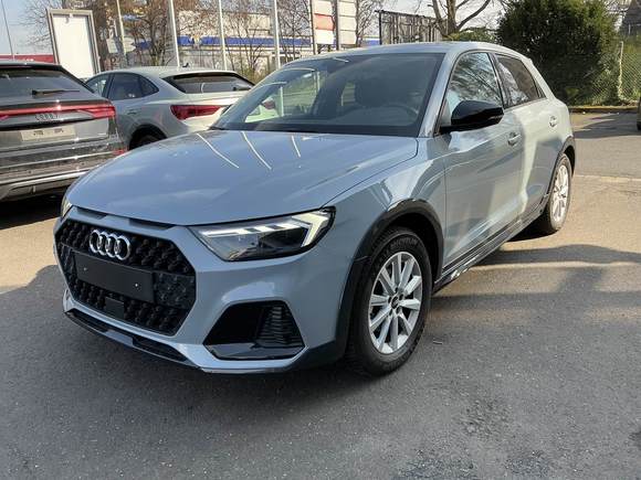 Vedere faţă stânga