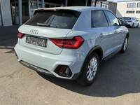 Vedere spate dreapta