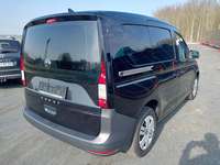 Vue de l’arrière droit