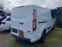 Vue de l’arrière droit