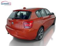 Skats no labās puses aizmugurē